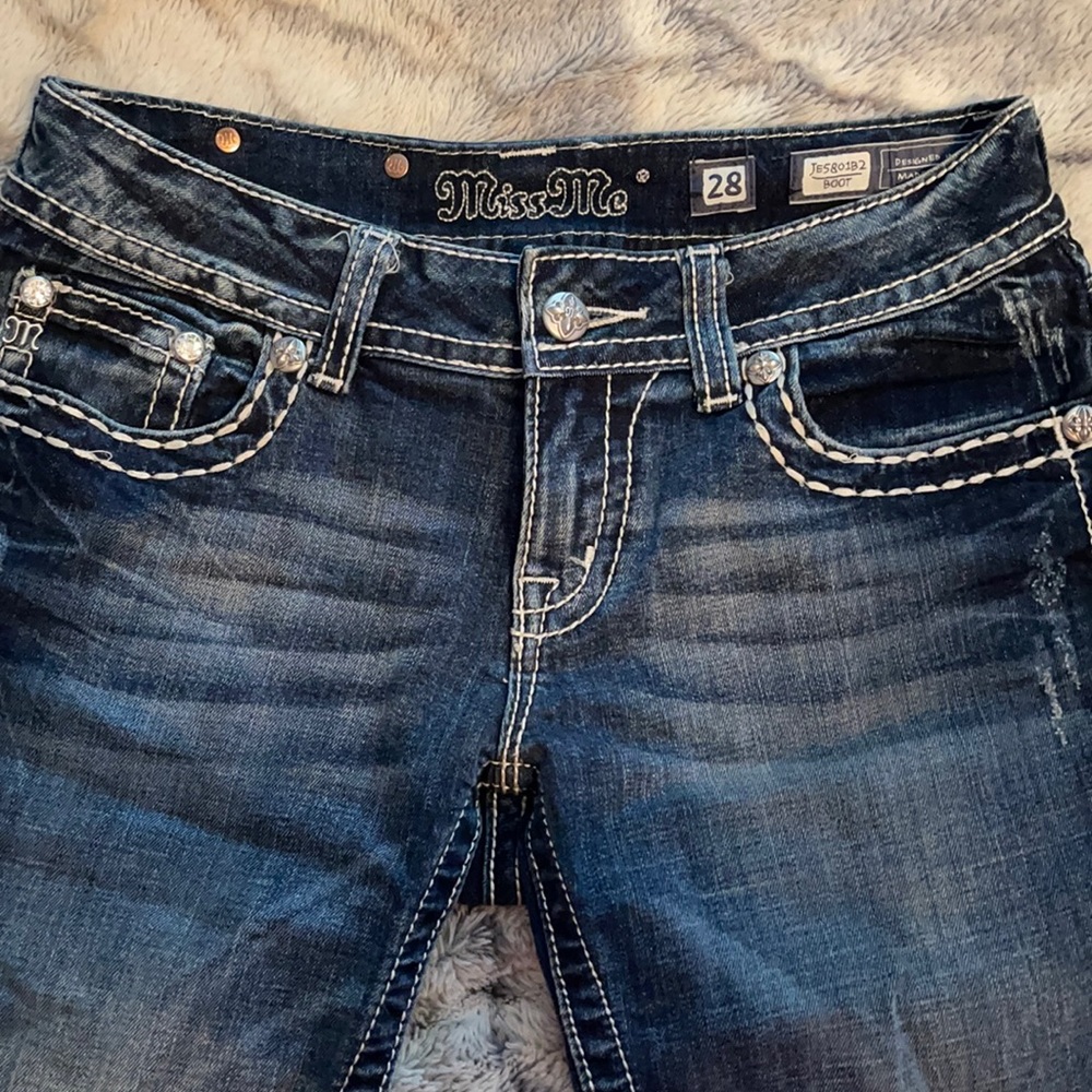 Miss Me jeweled animal print pocket jeans size 28